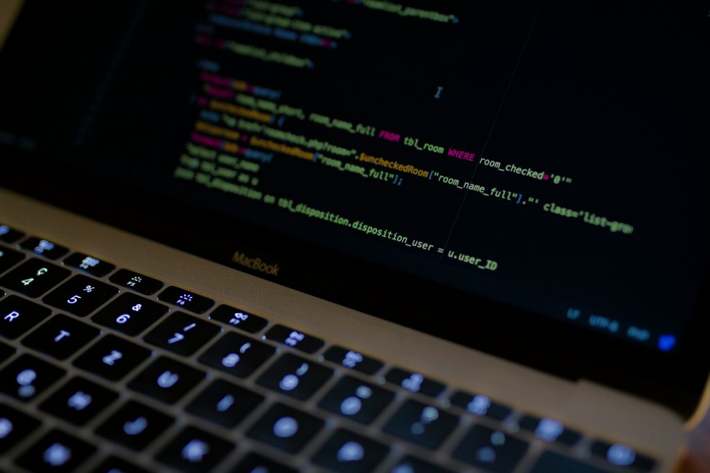 Coding SQL Query in a PHP file using Atom; my favourite editor to work on web projects